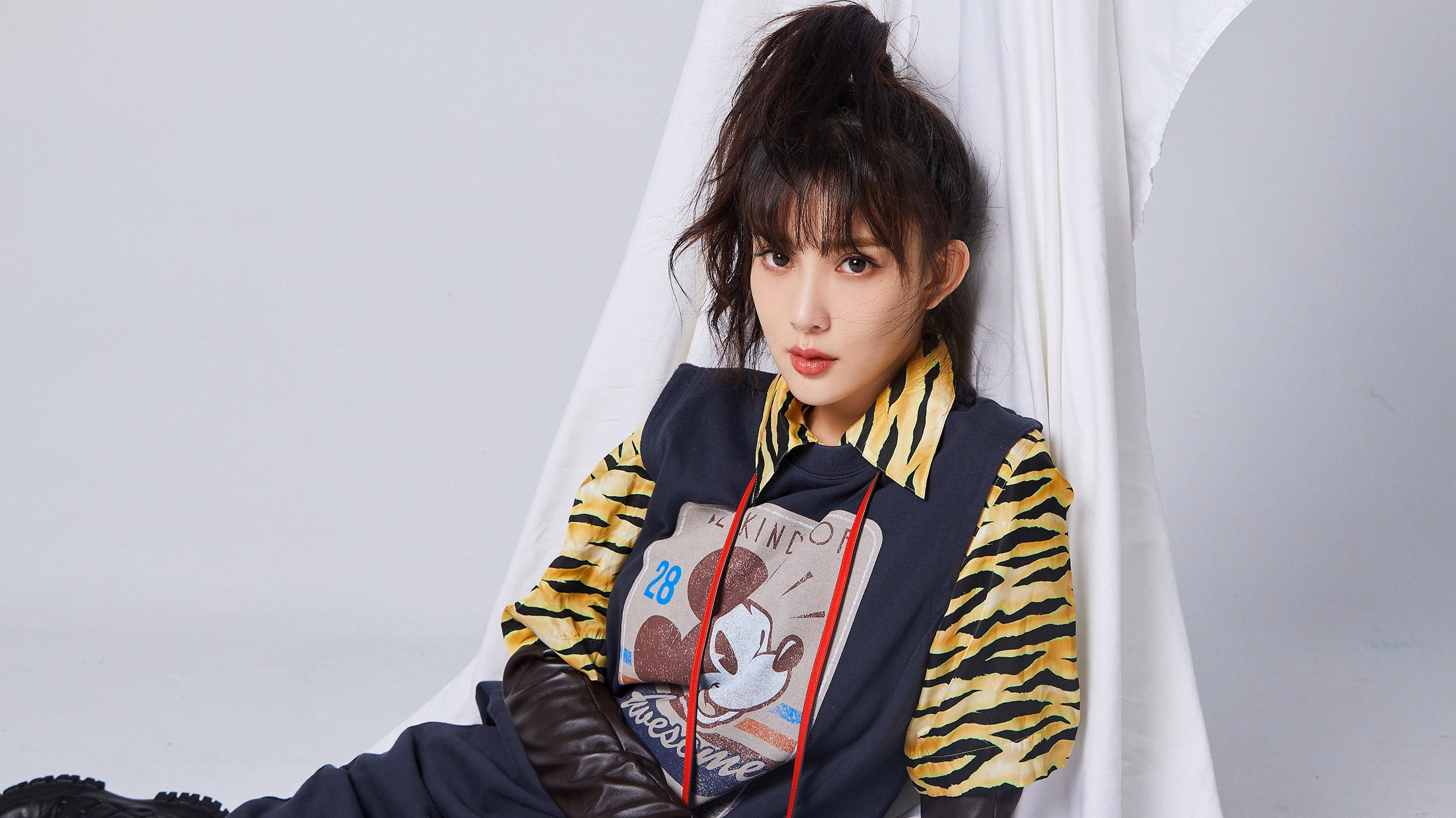 跨时空的雷霆，当世界杯的声浪踏平上海滩的夜晚