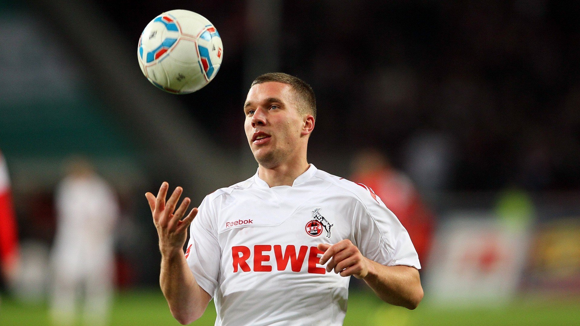 三笘薰，东方蓝隼撕裂法墨防线