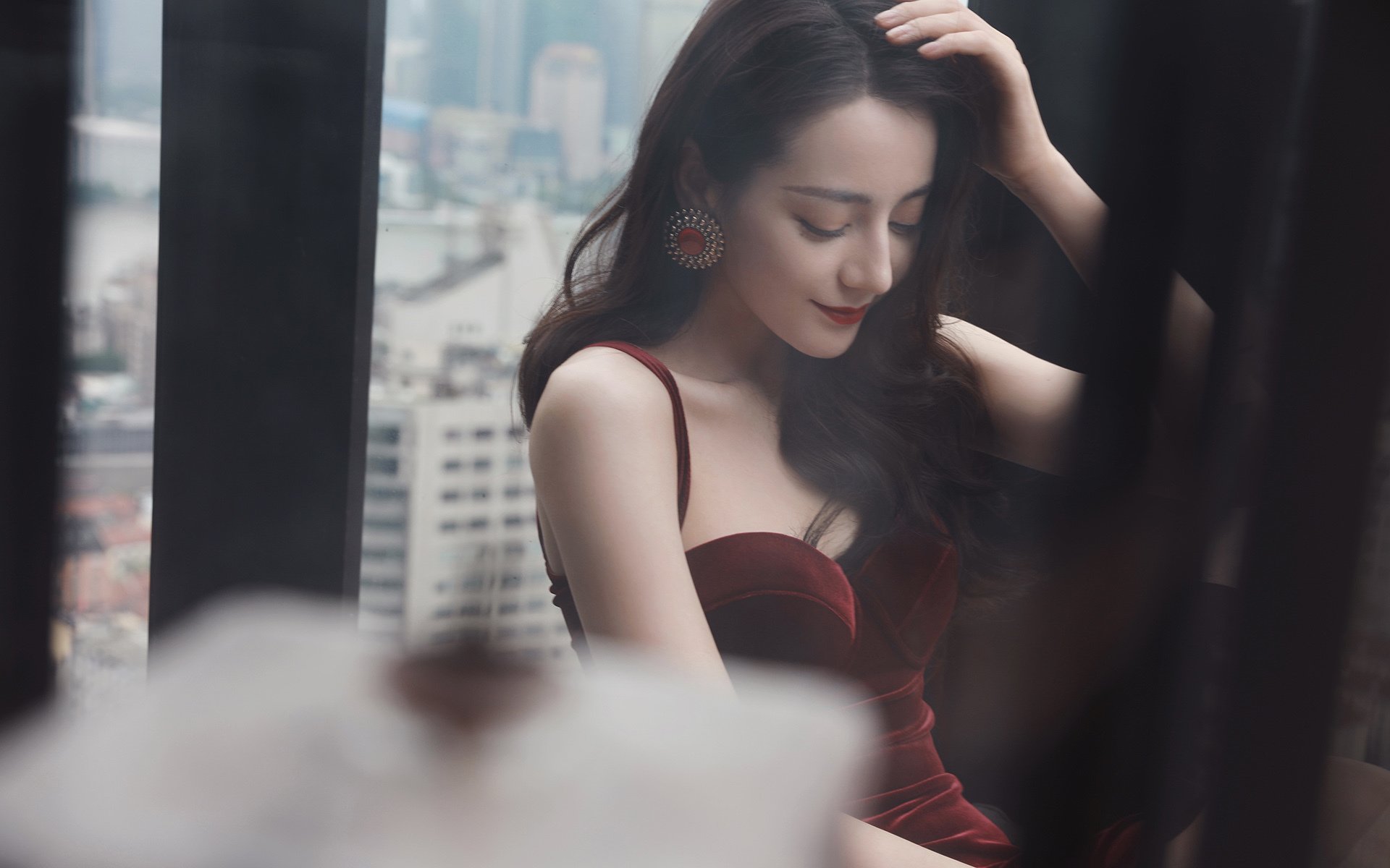 迪巴拉的魔法，波兰铁骑与马竞铁血之间的攻防交响曲