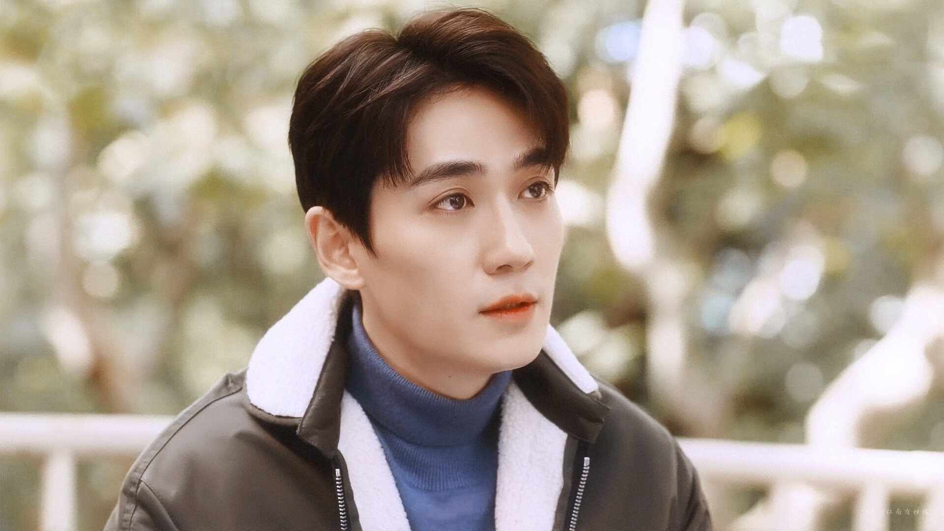 最后0.3秒死神降临!德罗赞极限后仰绝杀,雷霆压哨击溃双冠王上海队