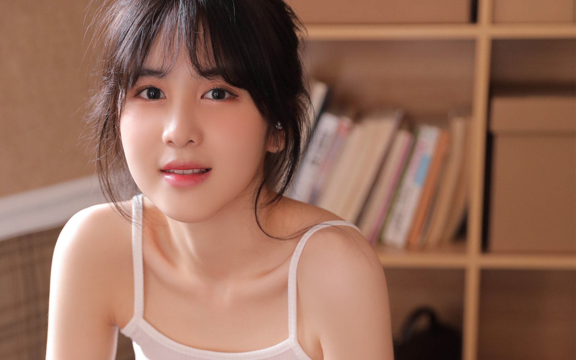 隔空封锁,当武切维奇用季后赛模式冻结新疆式进攻