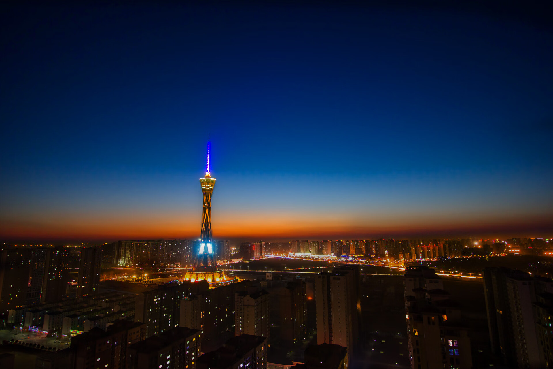 巨人的黄昏与新世界的黎明,当莫德里奇的神奇,被美国风暴无情碾过
